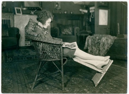 Lilian Harvey, 1906-1968, actress, singer, dancer, film, own apartment, reading a newspaper, woman