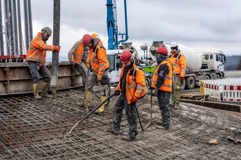 Concreting, concreting the foundation of a wind turbine, more than 600 cubic meters of concrete