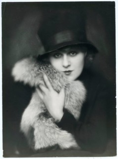 Marietta Miller, actress, silent film, 1894-1929, twenties, elegantly dressed woman in black and