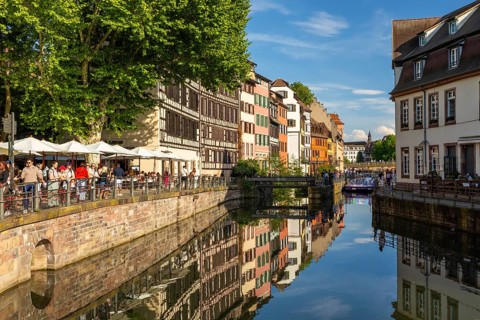 Batoramaboot, Ill, Gardening, Gerberviertel, Petite France, Strasbourg, Alsace, France