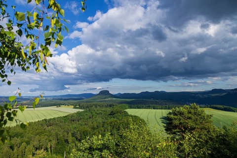 The symbol mountain for Saxon Switzerland, Lilenstein, Porschdorf, Saxony, Germany