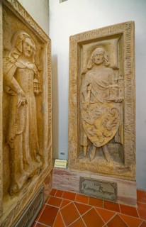 Tombstones of Ludwig the Springer and his wife Adelaide, Georgenkirche am Marktplatz, baptism