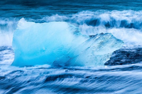 Ice chunks on the black beach, lava beach, glacier ice, sea, winter, Diamond Beach