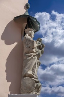 Historic house saints, Madonna and Child at a residential building, Bergstr, Nuremberg, Middle
