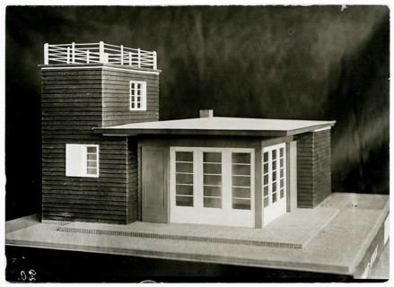 Weekend house, model, Berlin, exhibition The Weekend, architecture, Harry Rosenthal, 1892-1966,