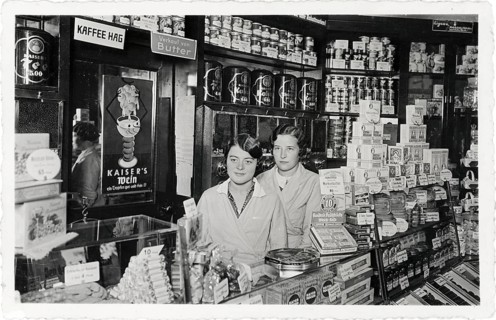 Colonial goods, retail, sales counter, shop, business, profession, twenties, saleswoman, coffee