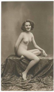 Female nude, painter model, self-confident, pose, Paris, smiling woman posing sitting on a blanket