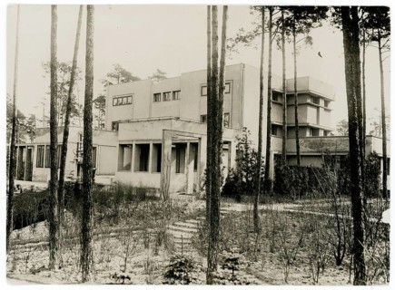 Berlin, Villa Goldstein, Charlottenburg, Arysallee 2, Sensburger Alle 17, architect, Arthur Korn,