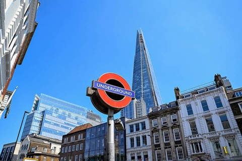 Underground sign at London Bridge Station, subway, London, England, Great Britain, Great Britain