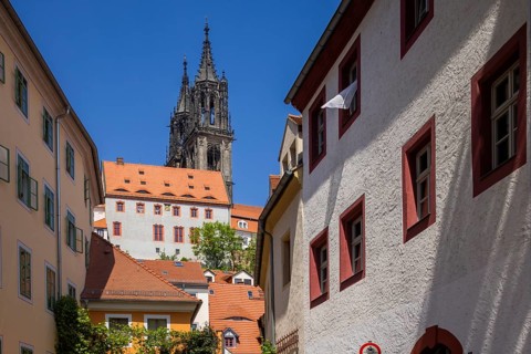 Lorenzgasse with view to the cathedral, Meissen, Saxony, Germany