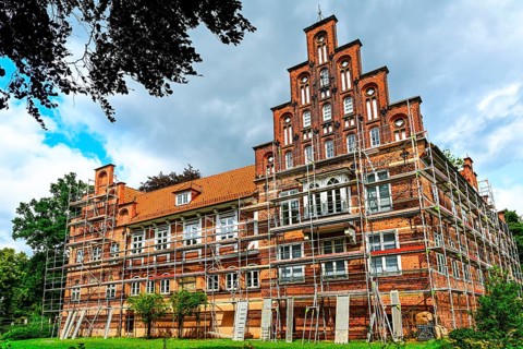 Equipped Bergedorf Palace in Hamburg, Germany +++ editorial use only