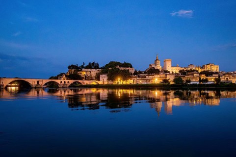 The bridge and the city of Avignon in the evening light, Avignon, France