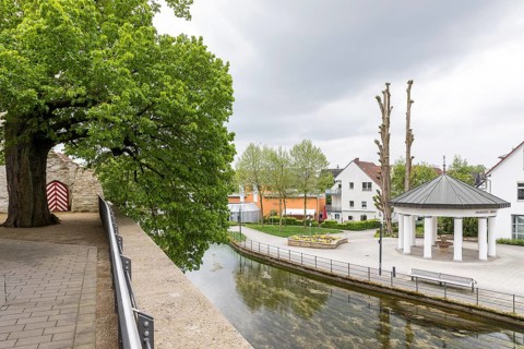 Lippequelle and Arminiusquelle seen from the Congress Center, Bad Lippspringe, North