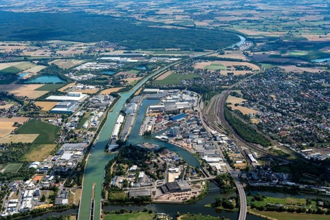 Europe, Germany, aerial view, North Rhine-Westphalia, Minden, Weser, Mittelland Canal, traffic