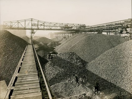 Berlin, Westhafen, Moabit, coal piles, coke, Berger-Kulp Röchling, Huttenstraße, wholesale, fuel,
