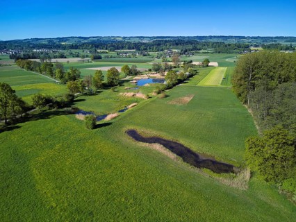 Meadows and fields and ponds, in the back of Lindenberg, Merenschwand, Reusstal, Freiamt, Canton of
