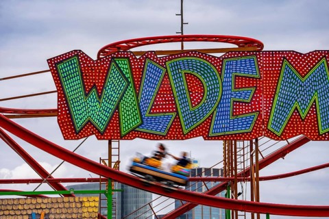 Wilde Maus Achterbahn XXL, Rheinkirmes in den Rheinwiesen in Düsseldorf-Oberkassel, North