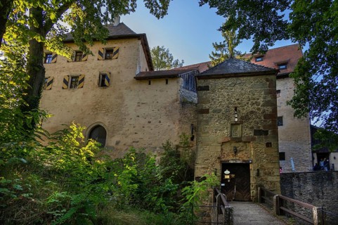 Rabeneck Castle, built around 1250, Franconian Switzerland, Rabeneck 22, Waischenfeld, Upper