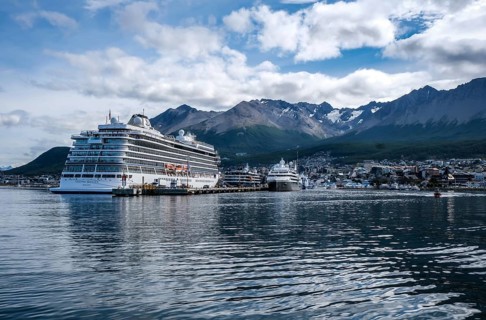 Ushuaia, Tierra del Fuego, Argentina, cruise ship Viking Jupiter Bergen in the harbour of Ushuaia