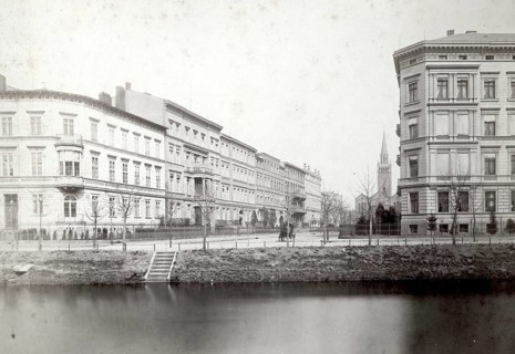 Berlin, Tiergarten, Geheiratsviertel, Matthäikirchstr., Matthäikirche, Landwehr Canal, urban