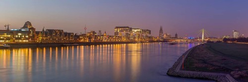 Panorama from the Suedbruecke, Rheinauhafen, Kranhaeuser, Altstadt, Koelner Dom and