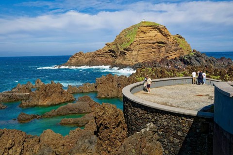 Natural swimming pools in volcanic rock, lava pools, natural swimming pools, natural pools, rocky