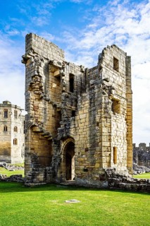 Ruins of Warkworth Castle, River Coquet, Warkworth, Northumberland, England, UK