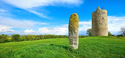 Monument ensemble, dolmen goddess and Eichstädter Warte, Langeneichstädt, Saxony-Anhalt, Germany