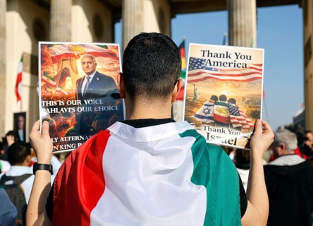 Demonstration seen by Iranians against the Iranian regime at Brandenburg Gate, 07.03.2026, Berlin,