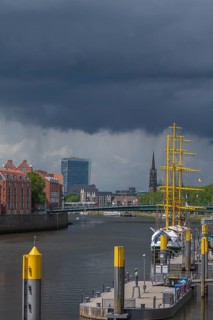 Pier, Hanseatic city of Bremen, Weser, Weser promenade, waterfront, old town, port, historic port,