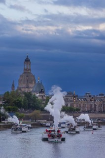 Fleet parade with the oldest and largest fleet of paddle steamers in the world to the Dresden