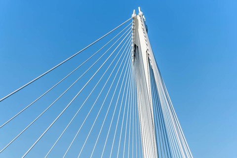 Die Deux-Rives-Fußgängerbrücke zwischen Deutschland und Frankreich in Kehl und Straßburg, ein