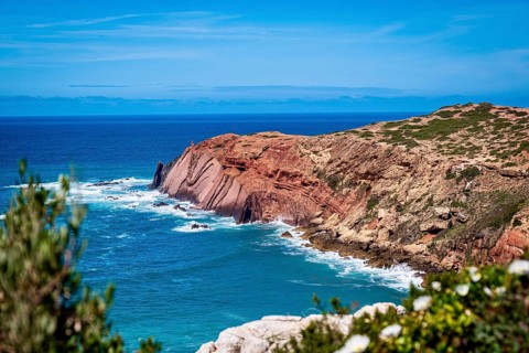 Cliff face along the Fishermen's Trail (Rota Vicentina), Sagres, Portugal