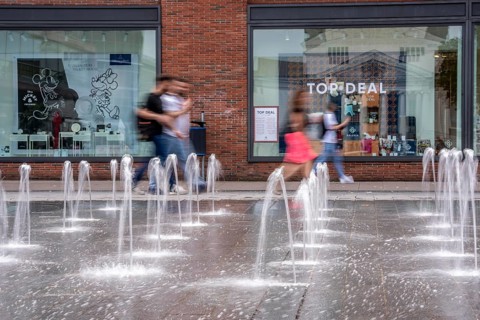 Summer heat, hot days in city centers, Duisburg is one of the cities with the most negative results