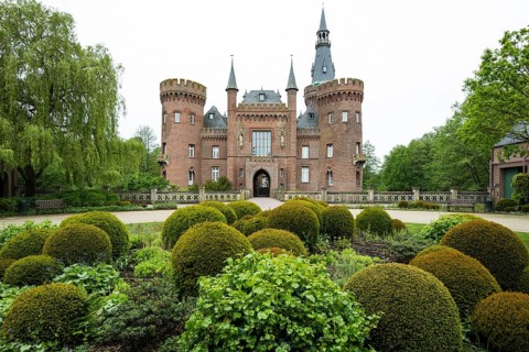 Schloss Moyland, moated castle, museum of modern art, Bedburg-Hau, Lower Rhine, North