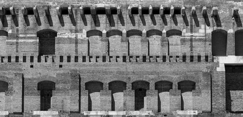 Detailed view of the masonry of the Congress Hall in the courtyard, unfinished National Socialist