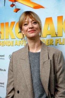 Heike Makatsch at the Berlin premiere of AKIKO - DER FLIEGENDE AFFE at the Filmtheater am