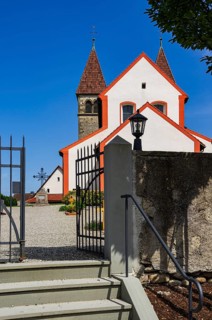Cemetery and church of St Peter and St Paul, a Romanesque sacred building in Niederzell on the