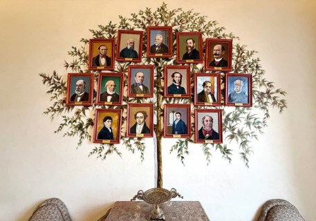 Tree with portraits of the presidents of the Portuguese Chamber of Commerce, family tree, Palácio