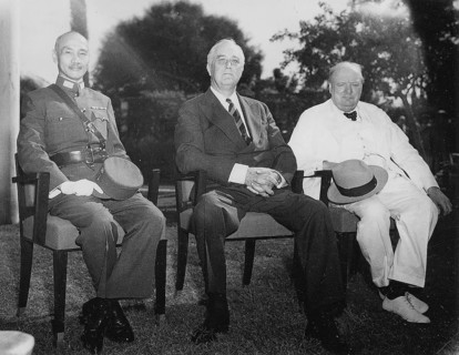 Franklin D. Roosevelt (centre), Chiang-Kai-shek (left) and Winston Churchill (right) at the