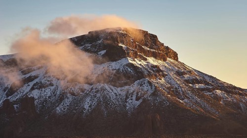 Mirador El Tabonal Negro, Caldera, snow-capped mountain with pink clouds in the evening light,