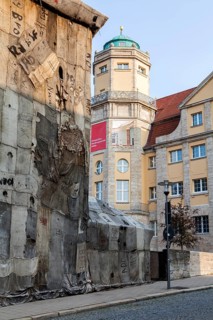 Torwache wrapped with old jute sacks, Check Point Sekondi Loco, by artist Ibrahim Mahama, documenta
