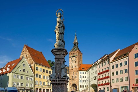 Fountain statue of the Virgin Mary, baroque Marienbrunnen, medieval gate tower, town gate