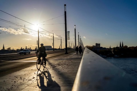 Traffic on the Kennedy Bridge, middle of the 3 Rhine bridges in Bonn, connects the centre of Bonn