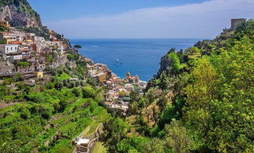Panorama of the village on the cliffs above the sea, Positano, Amalfi Coast, Amalfitana, Campania,