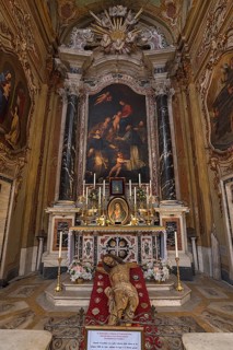 High altar of the Chiesa dei Santi Vittore e Carlo, built in 1650, Via Balbi, 7, Genoa, Italy