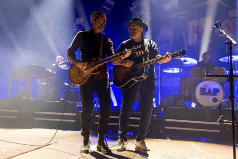 Ulrich Rode (guitarist) and Wolfgang Niedecken (singer) from BAP live on Time Travel 81/82 Tour at