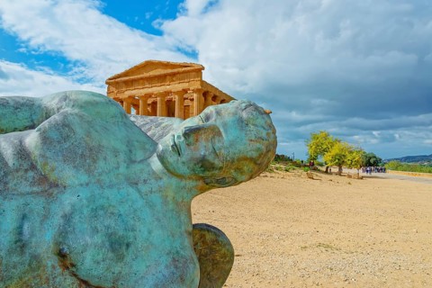 Temple of Concordia, Valley of Temples, Agrigento, Sicily, Italy