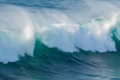Breaking wave, Atlantic Ocean, Sagres, Algarve, Portugal