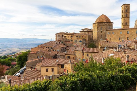 Panoramic view of the city and to the west, Volterra, Province of Pisa, Tuscany, Italy